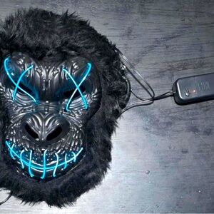Gorilla LED Light-Up Mask with Fur Accessory Halloween Costume